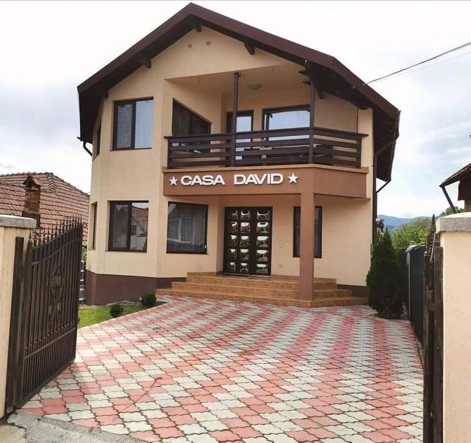 Casa David Comarnic Villa Exterior photo