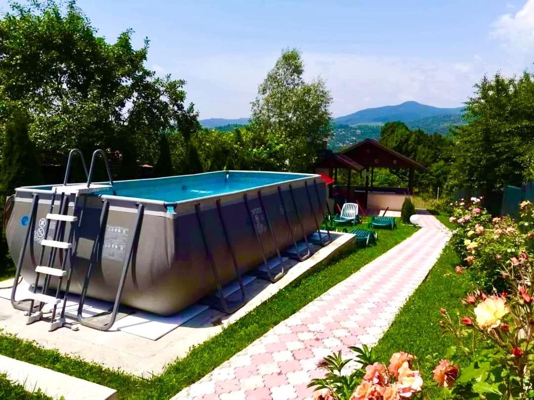 Casa David Comarnic Villa Exterior photo